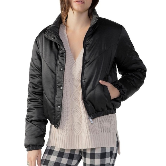 Sanctuary Womens Davis Black Chevron Puffer Short Quilted Coat Outerwear New XS - Picture 3 of 14